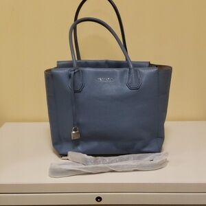 Michael Kors bag with attachable strap